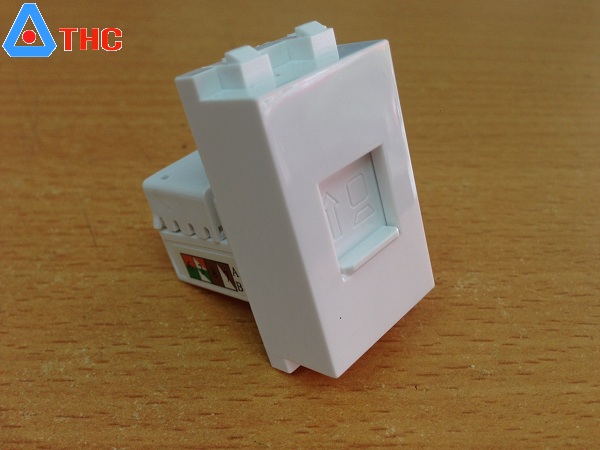 Ổ cắm mạng RJ45 âm tường chuẩn WIDE